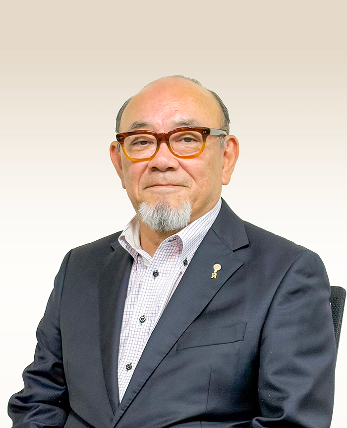 代表取締役社長　前川 秀樹